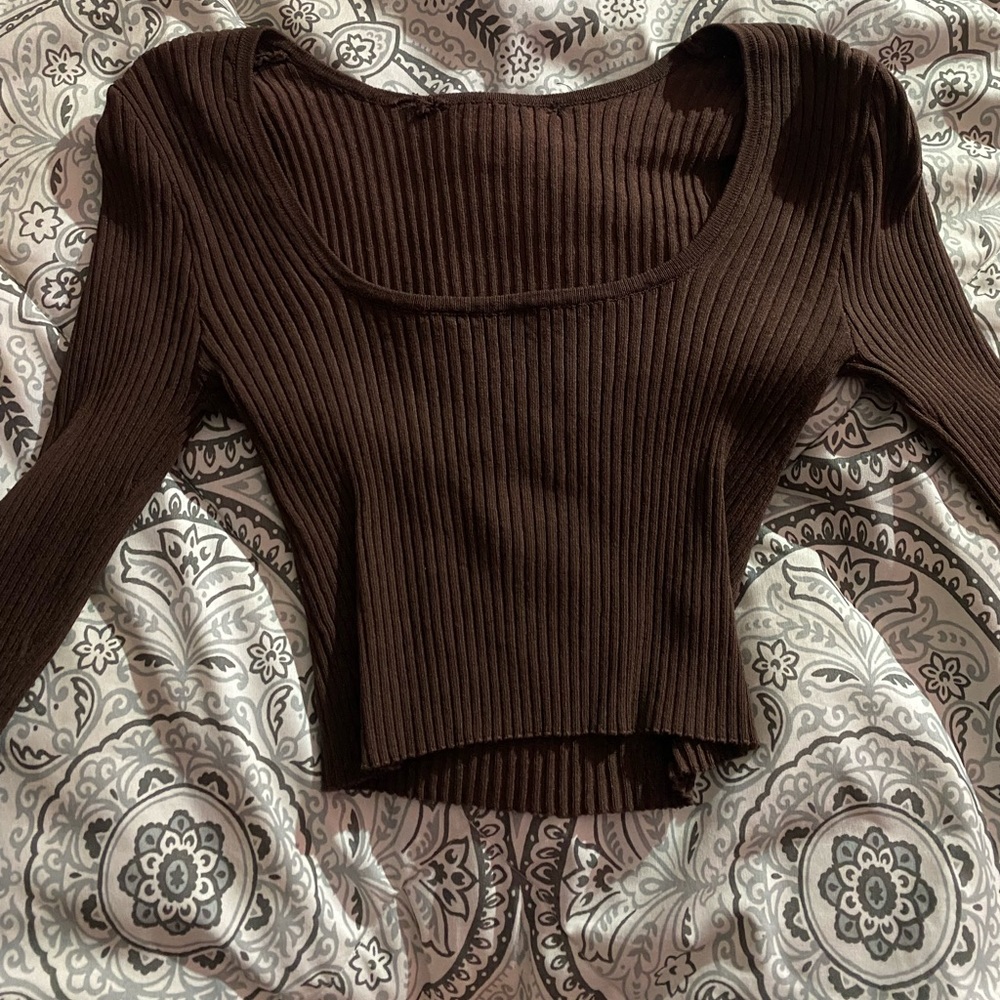 Cropped long sleeve